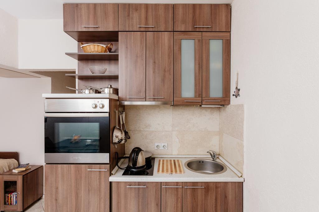 Celine'S Place By The Sea Kotor Exterior photo